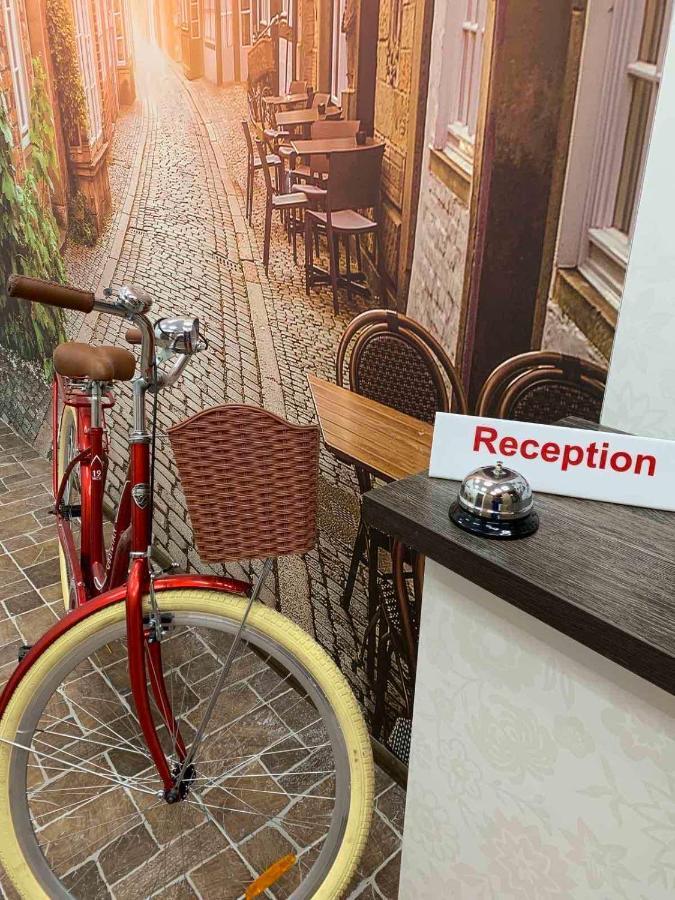 Hotel Rover إلفيف المظهر الخارجي الصورة